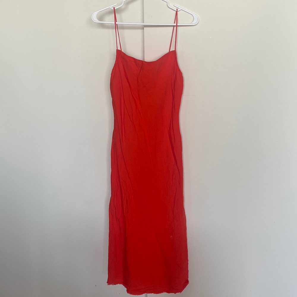 ASTR the label coral red strappy midi dress